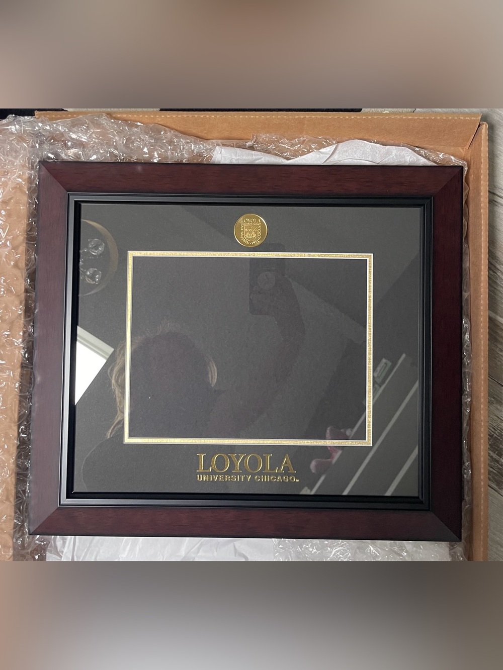 NIB $130 Campus Images Loyola University Chicago 11w x 8.5h Legacy Black Cherry
